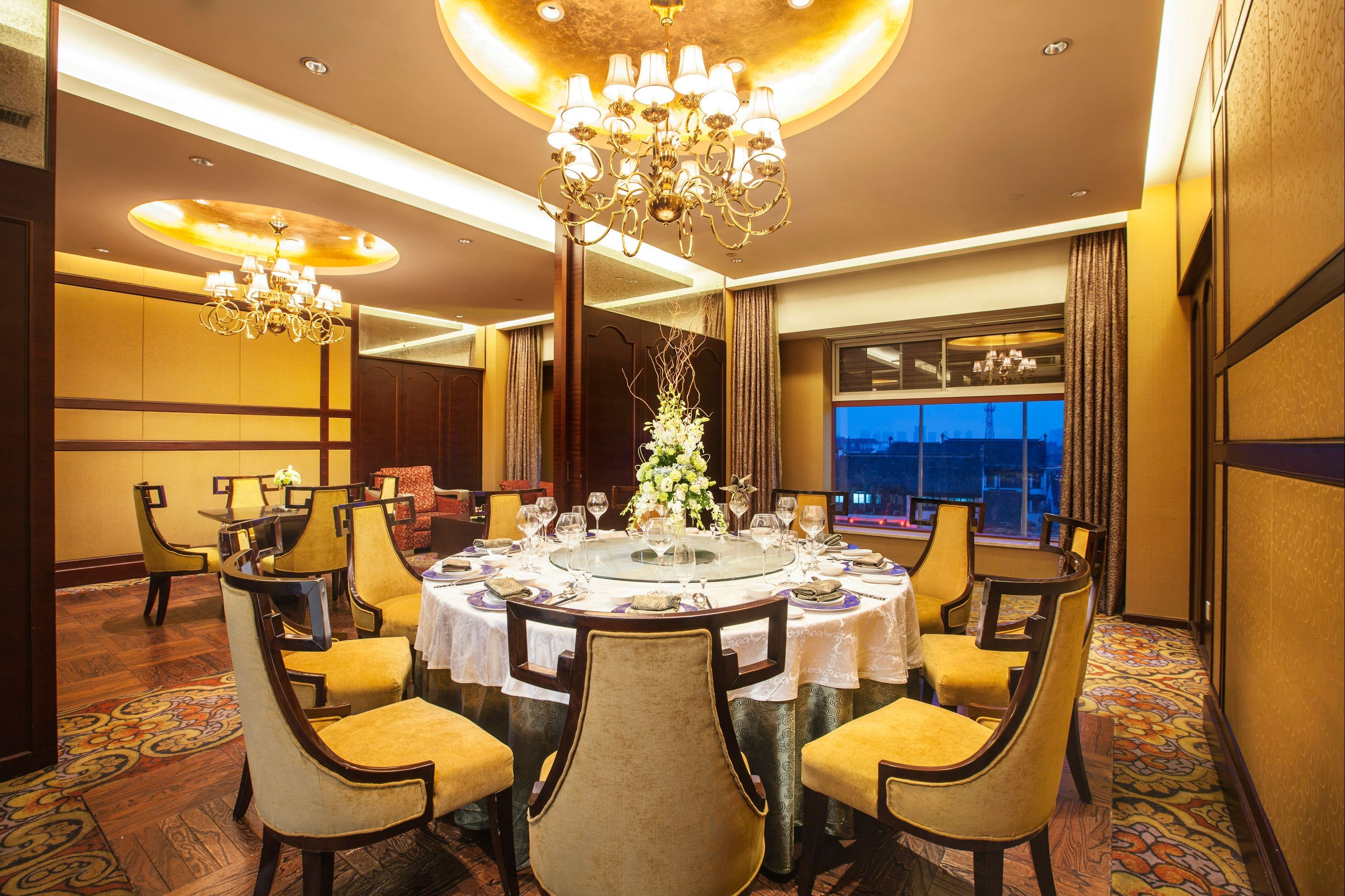 Banquet hall