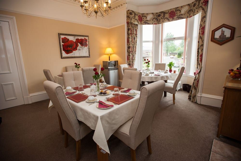 Dining room Photo