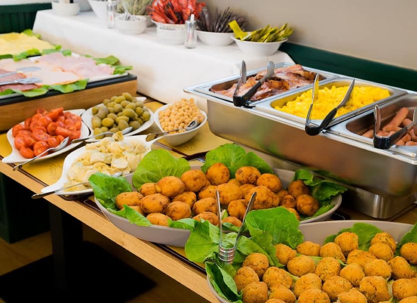 Buffet Photo