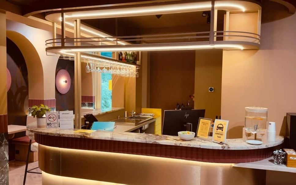 Front desk Photo