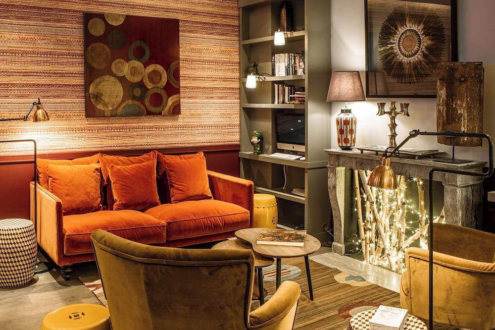 Lounge Photo