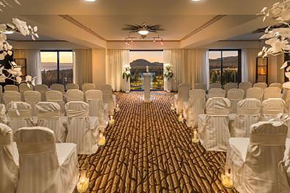 Banquet hall