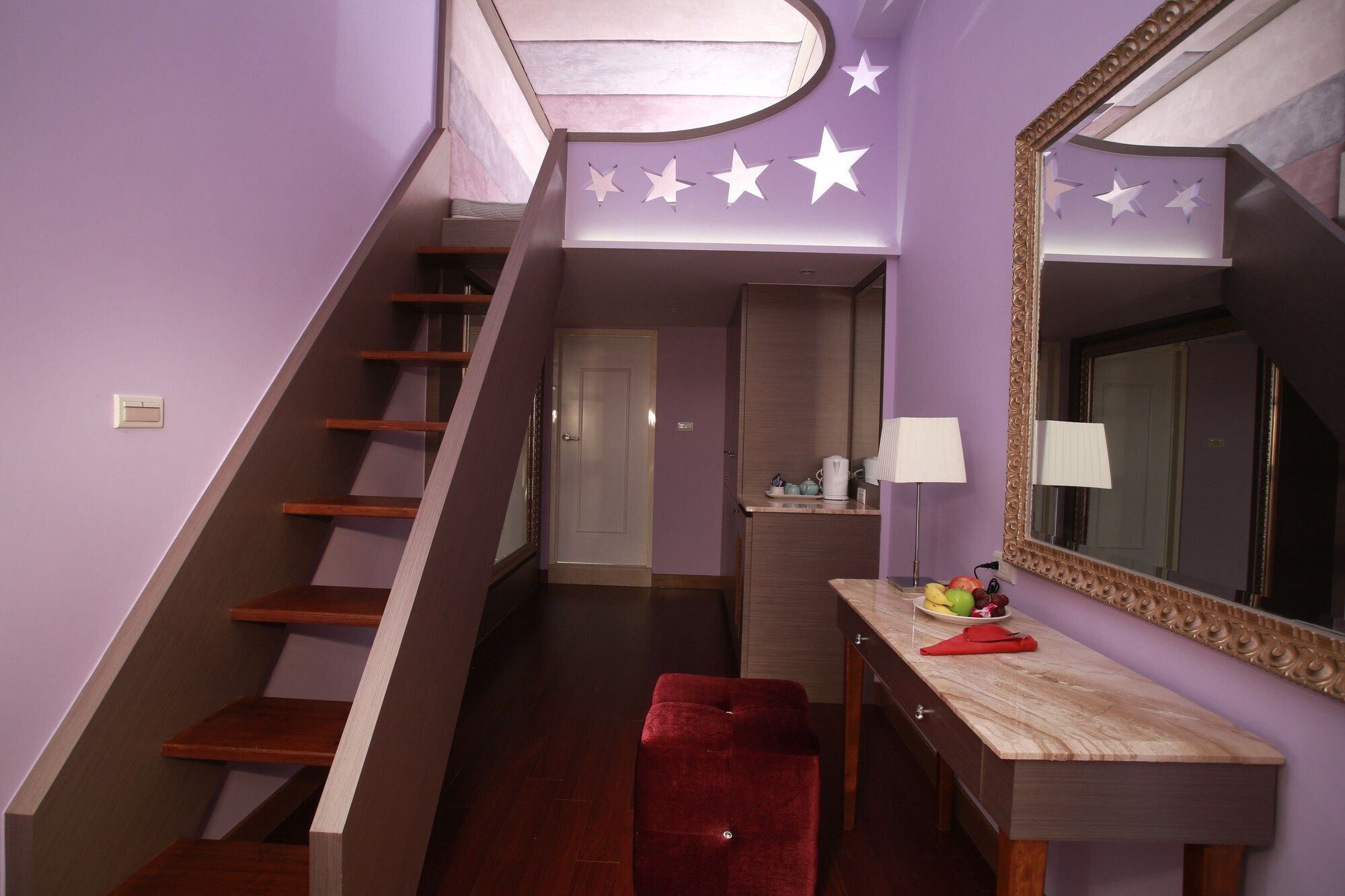 Room amenity