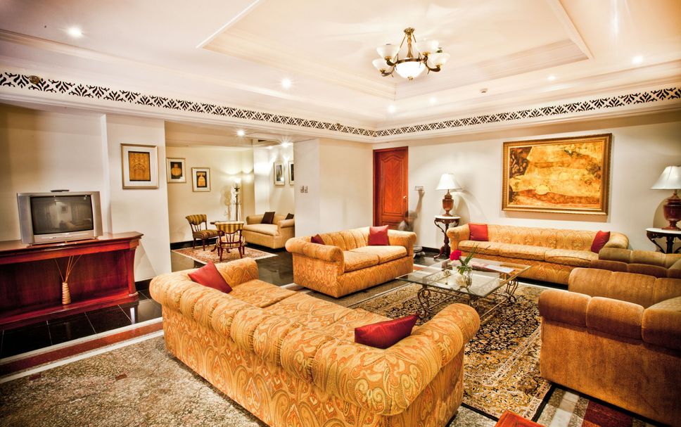 Lounge Photo