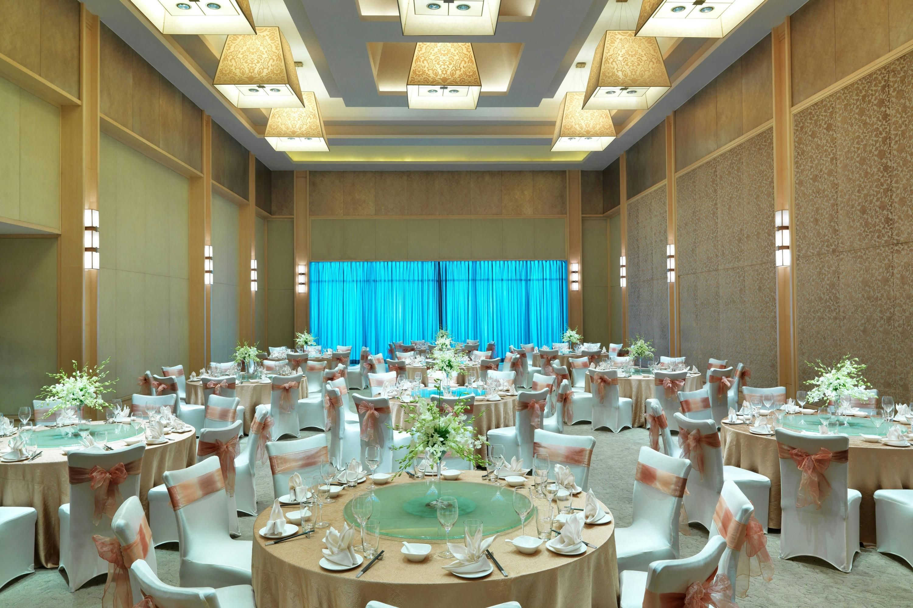 Banquet hall