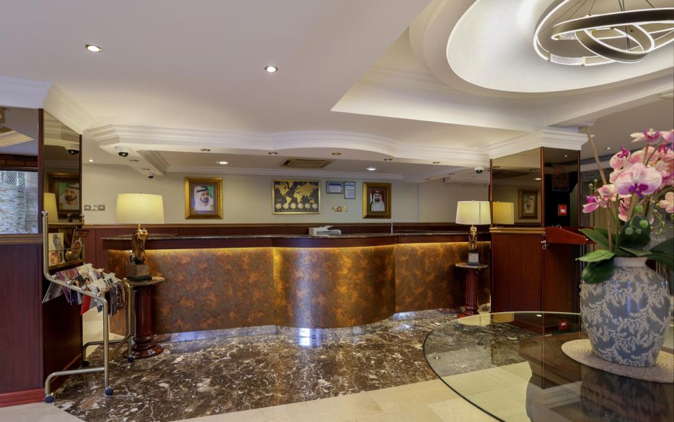 Front desk Photo