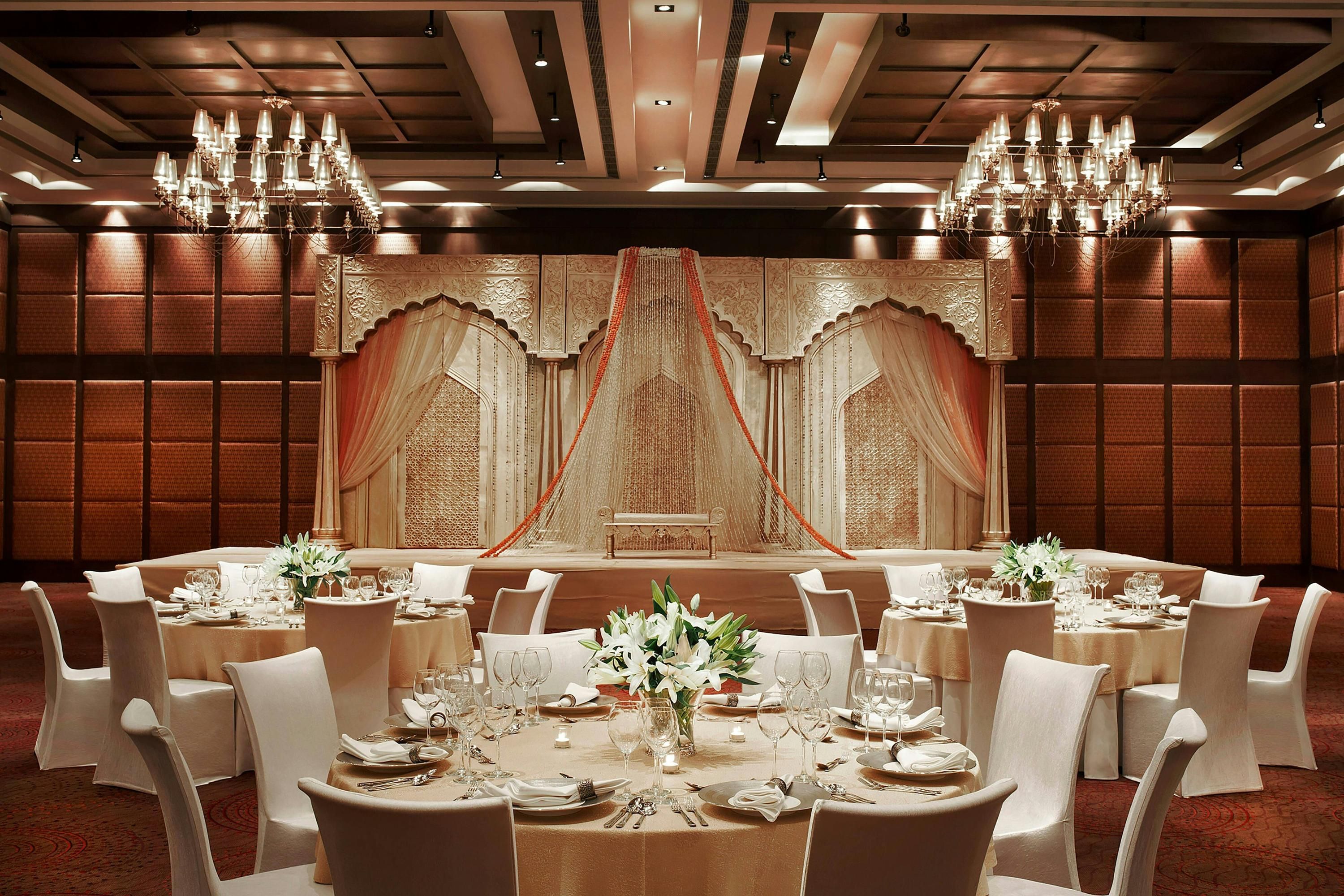 Banquet hall