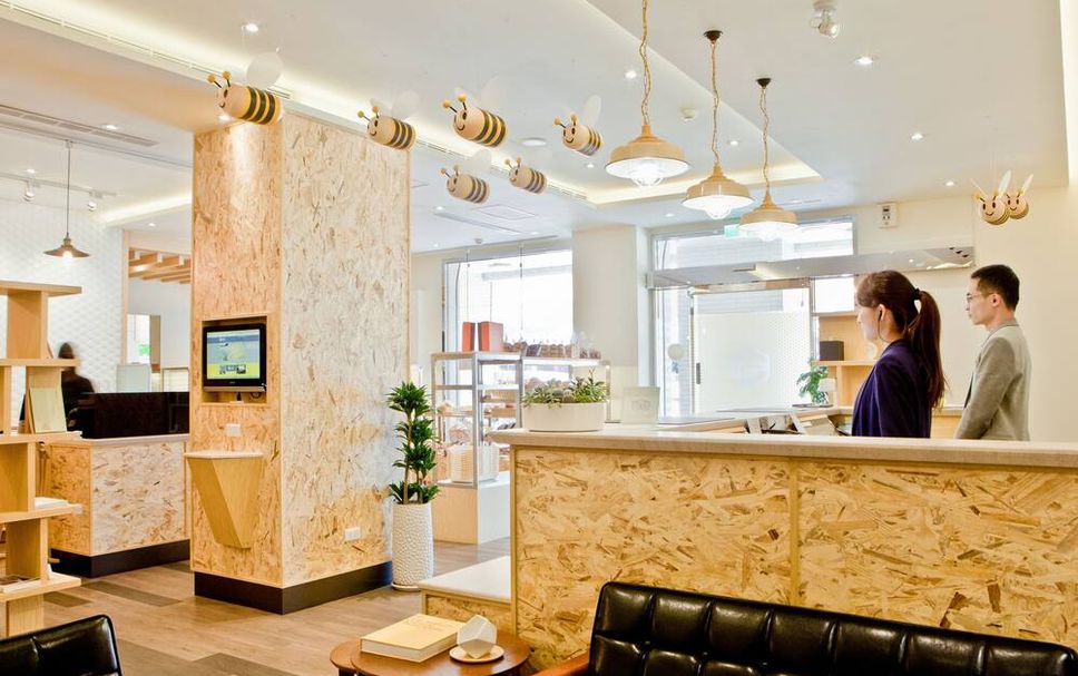 Front desk Photo