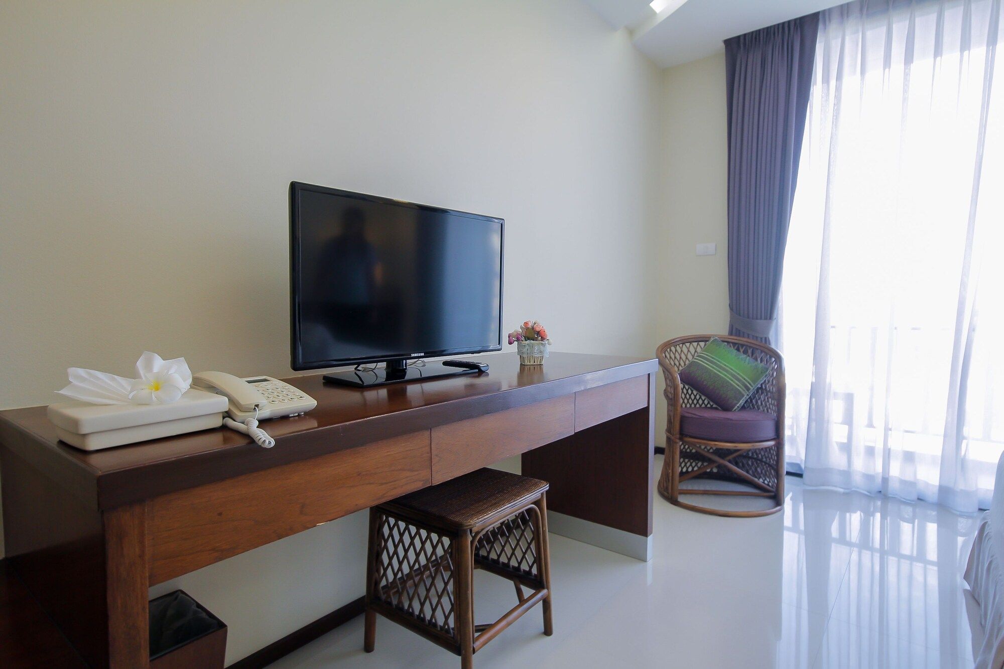 Room amenity