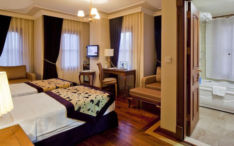 Bedroom Photo