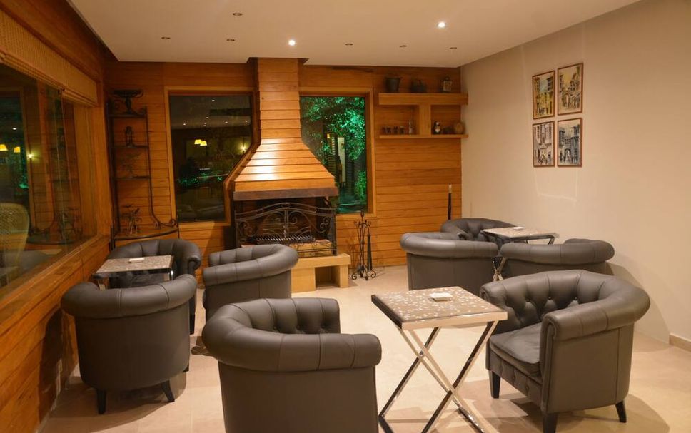 Lounge Photo