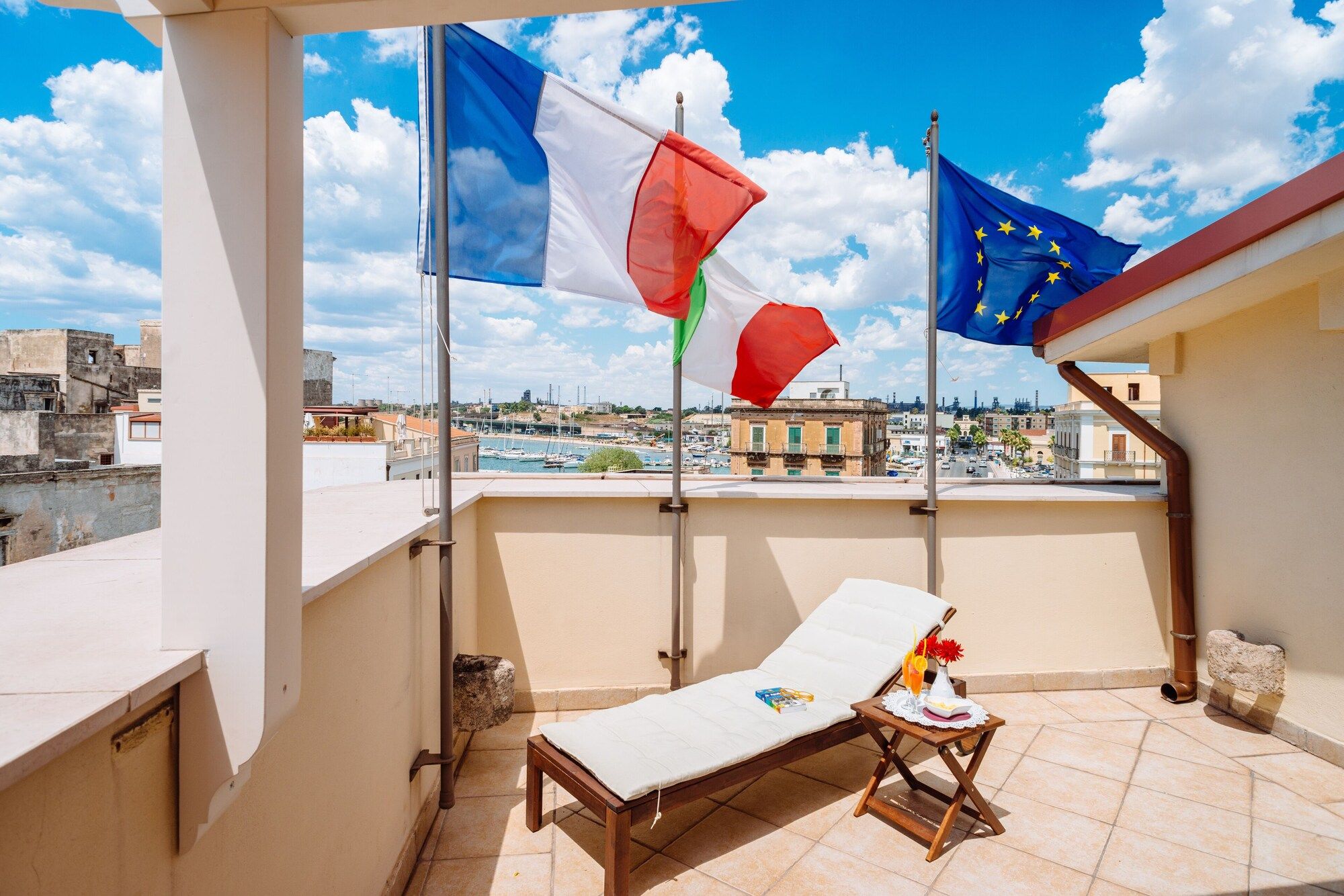 Balcony Photo