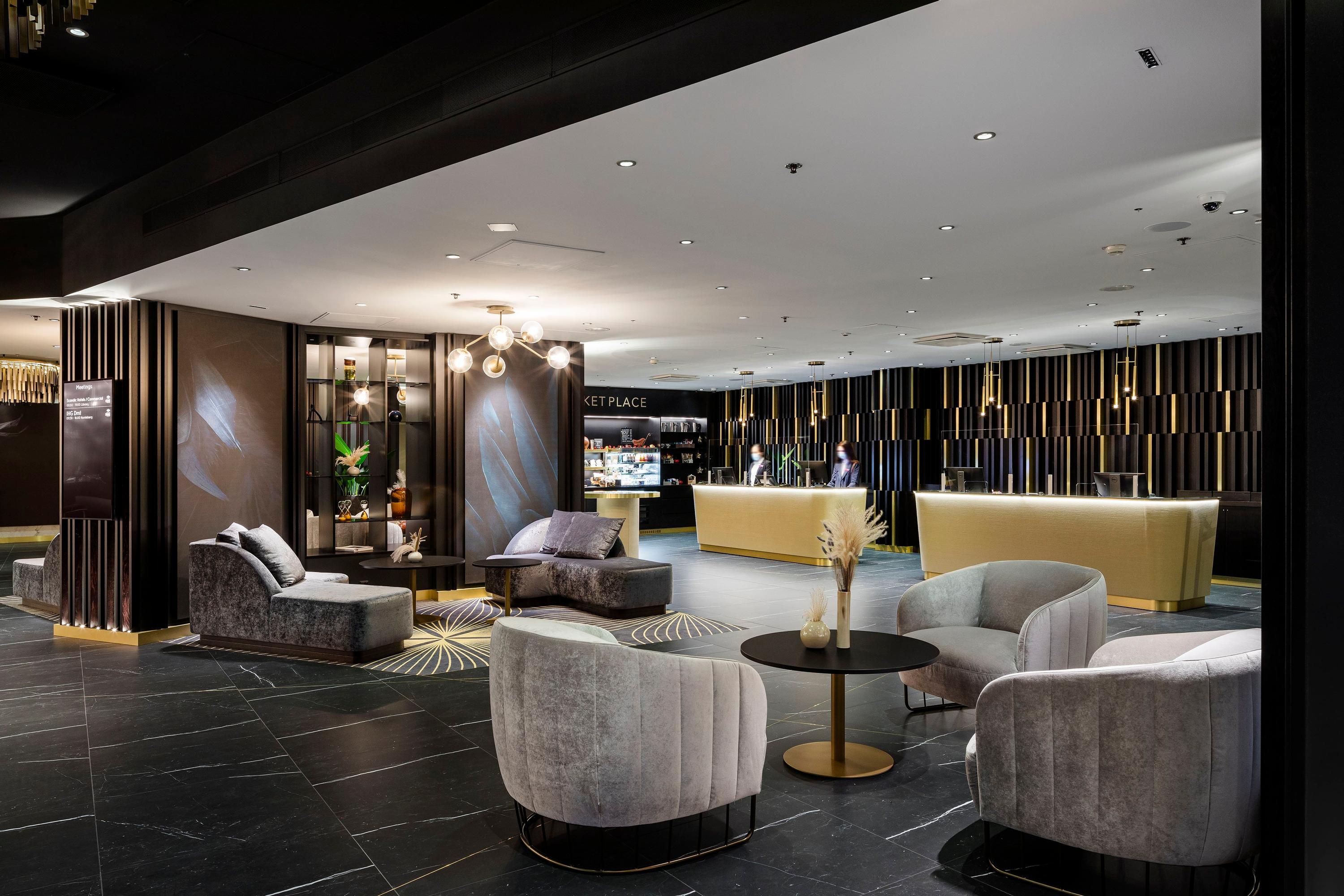 Lounge Photo