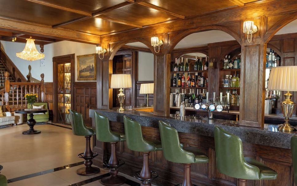 Bar Photo