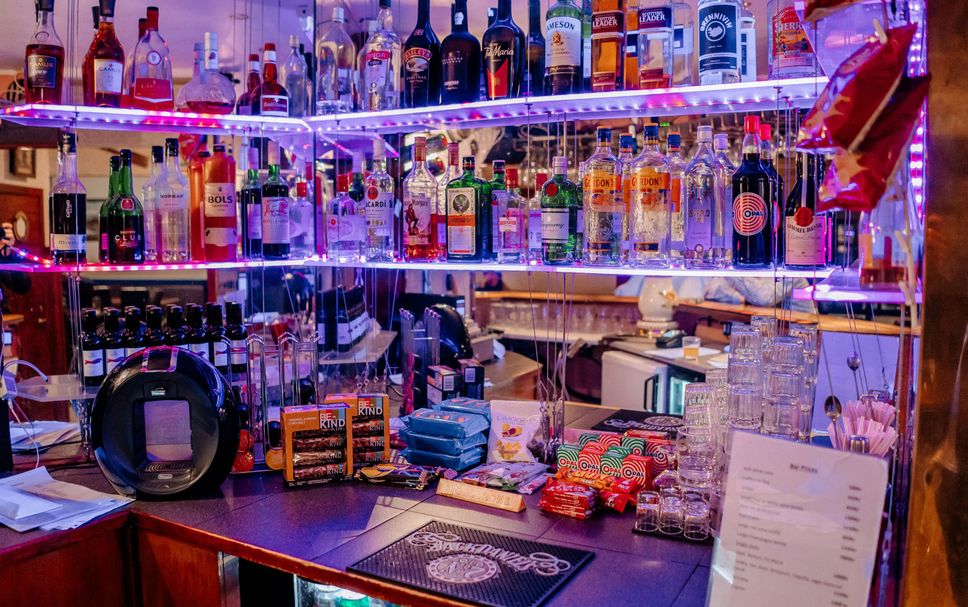 Bar Photo