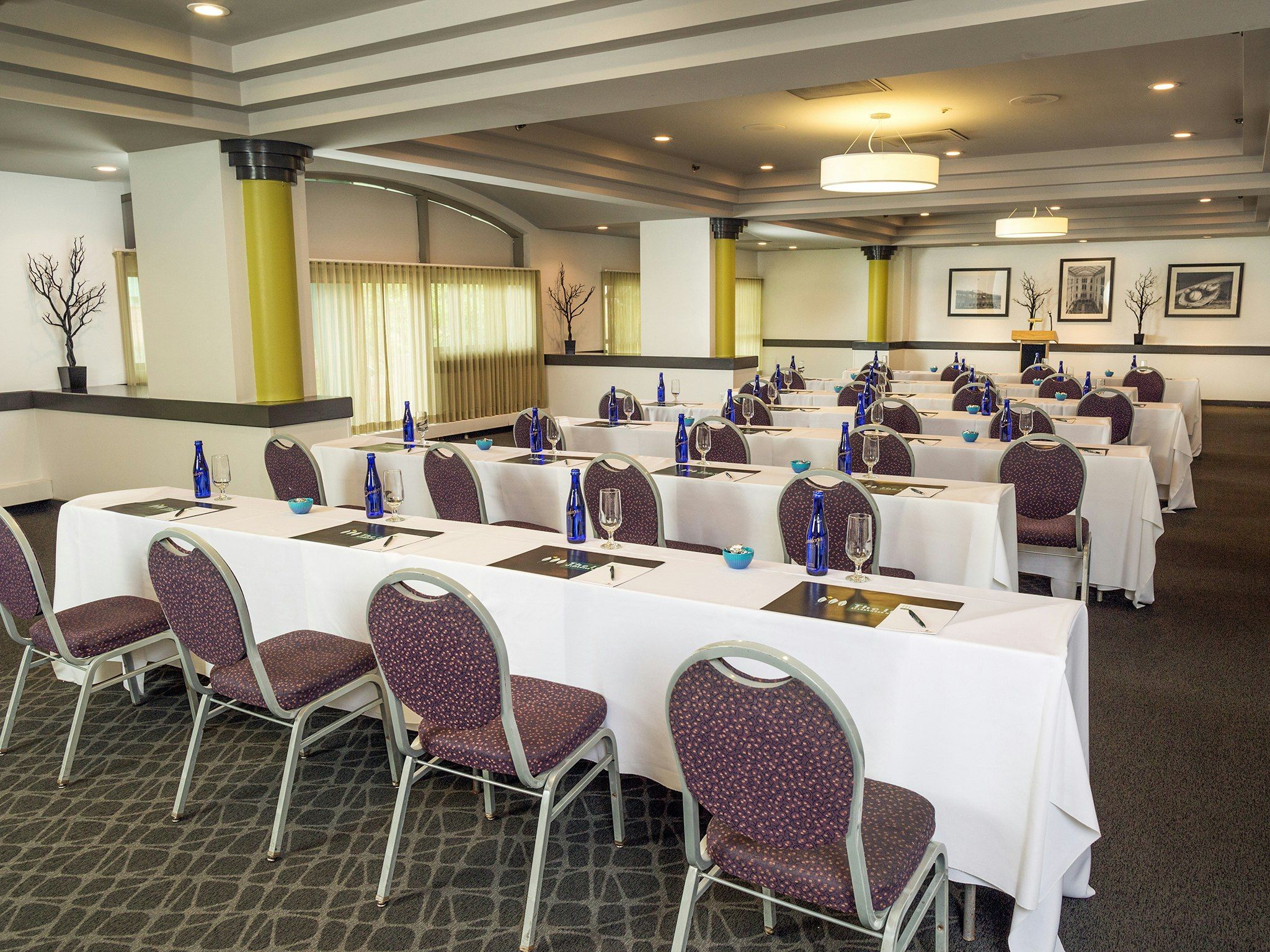 Banquet hall