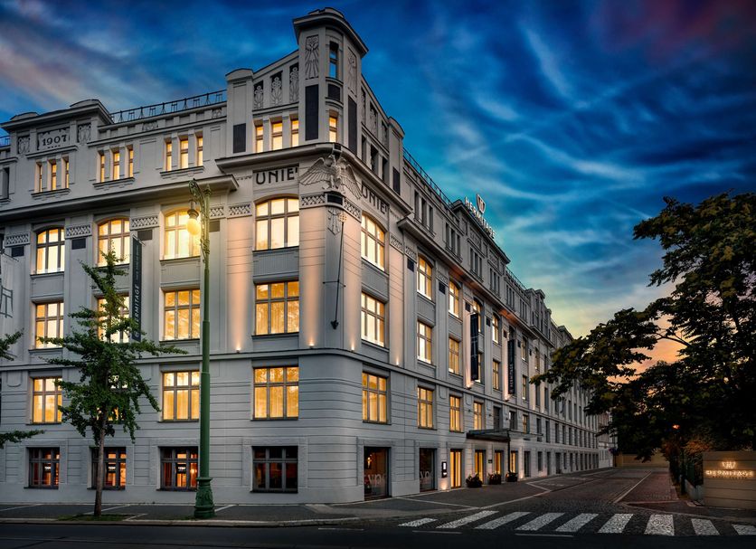 Building Photo