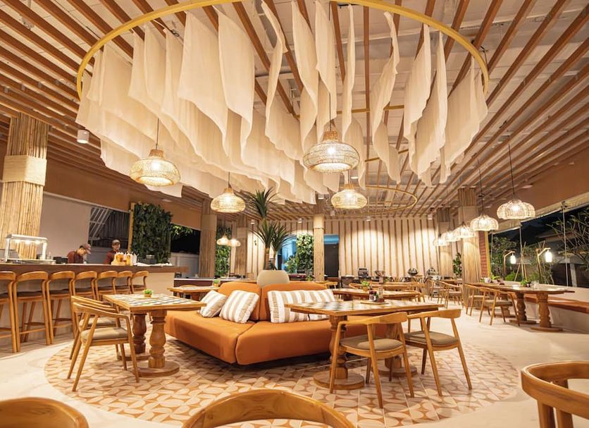 Restaurant Photo