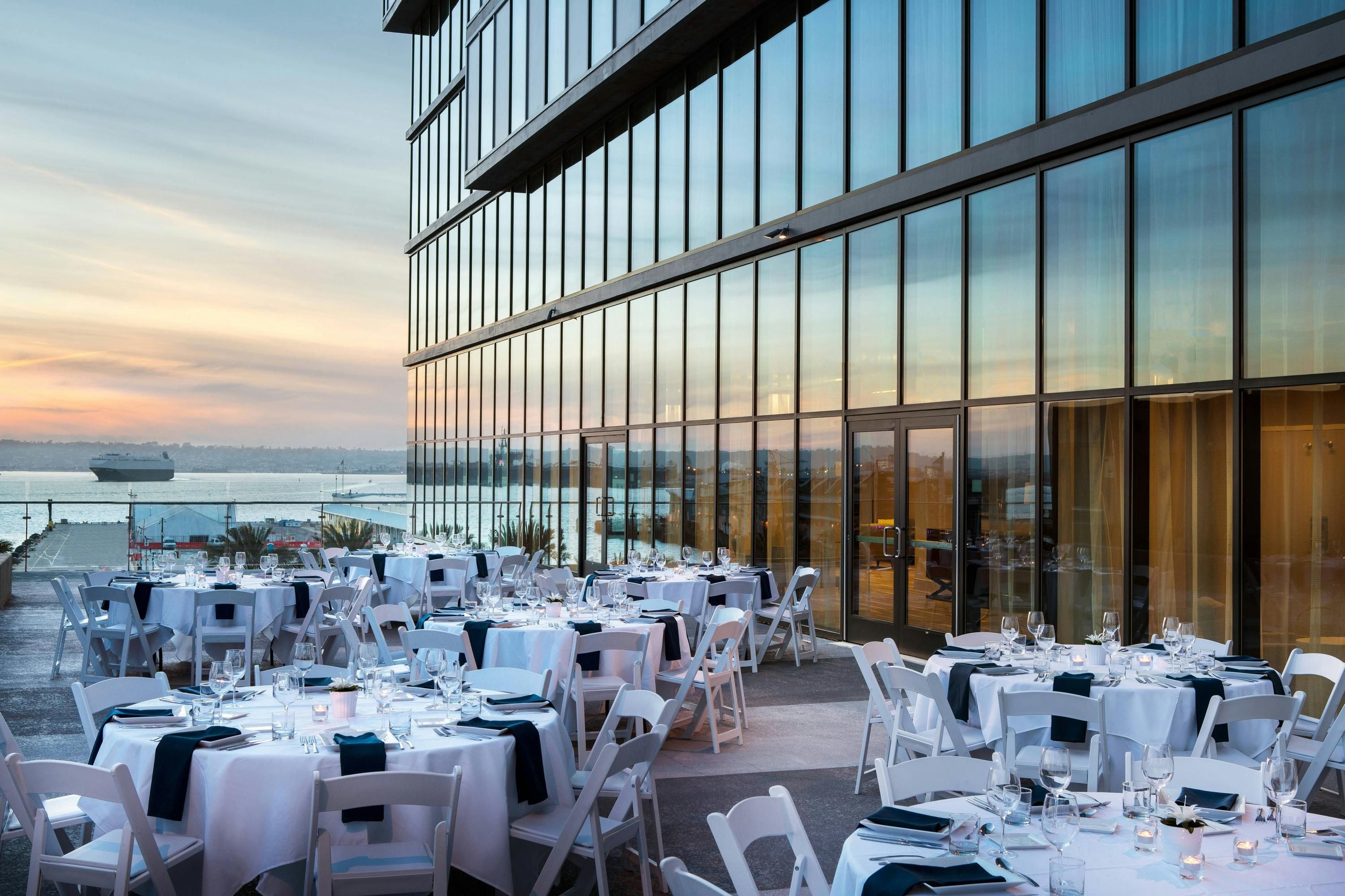 Banquet hall