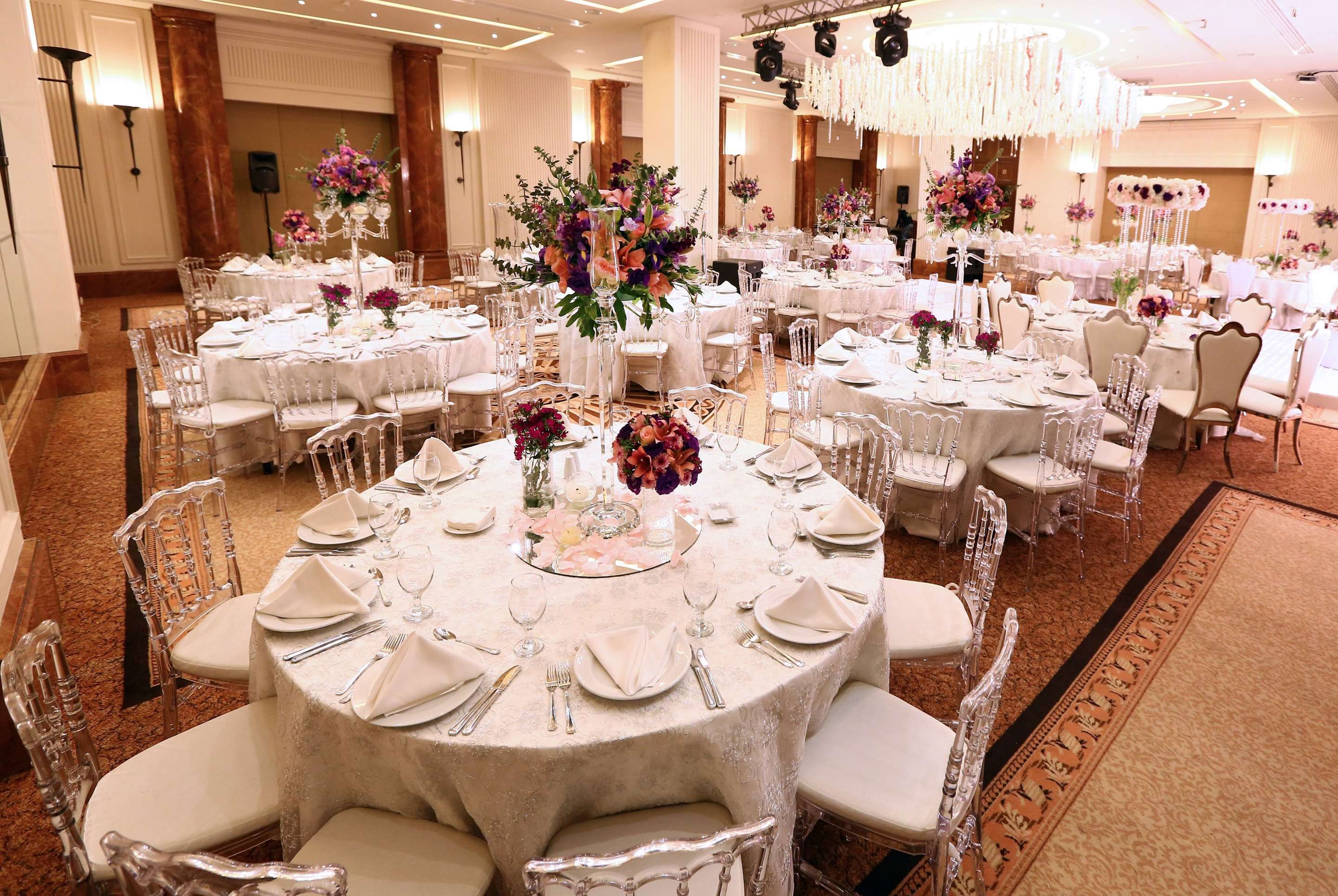 Banquet hall