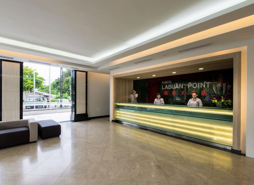 Front desk Photo
