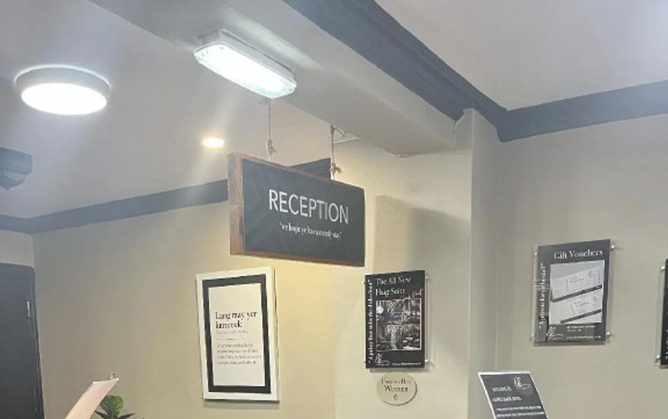 Front desk Photo
