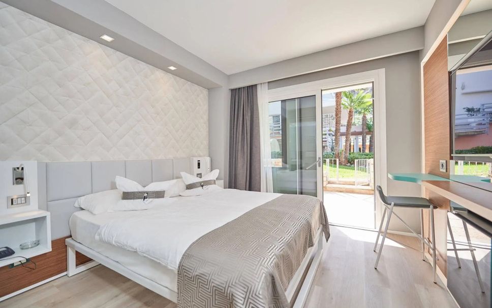 Bedroom Photo