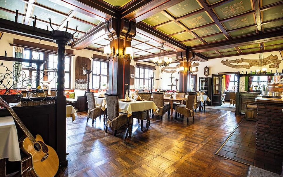 Restaurant Photo