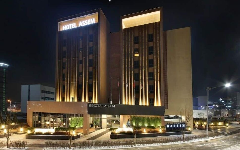 Building Photo