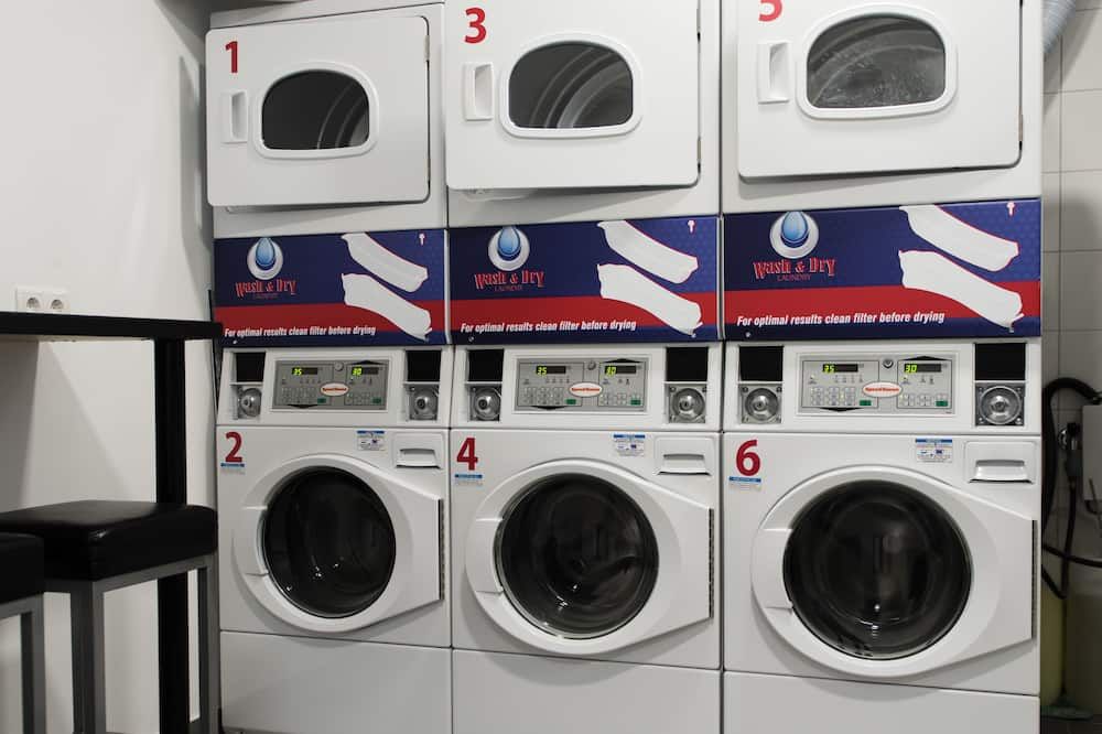 Laundry facility