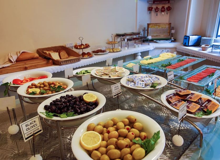 Buffet Photo