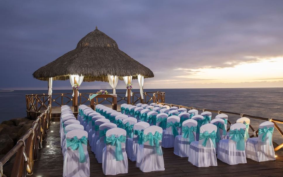 Banquet hall Photo