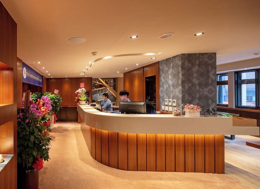 Front desk Photo
