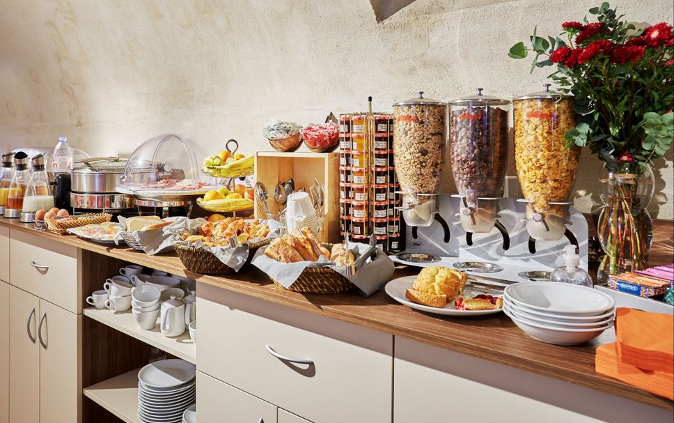 Buffet Photo