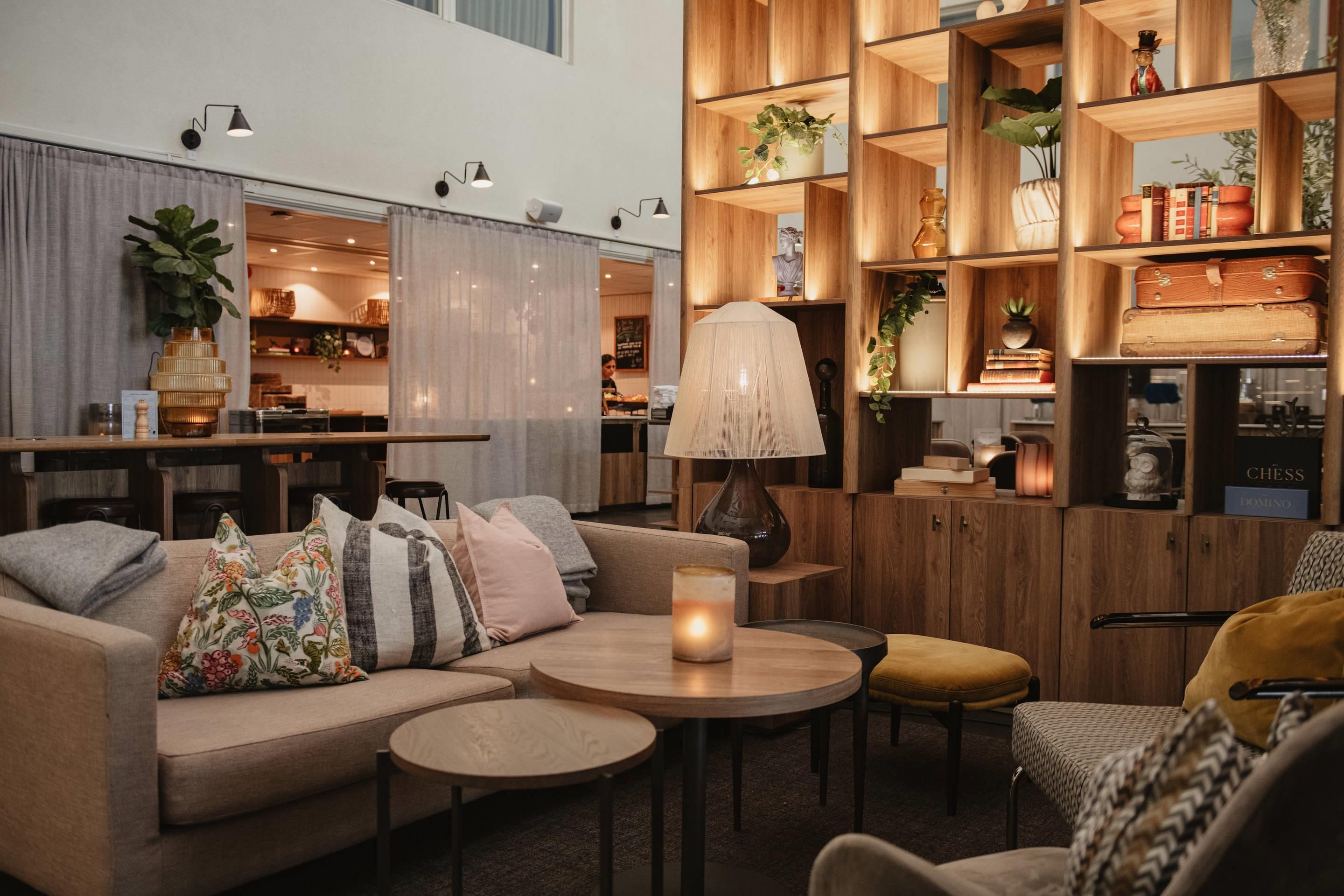 Lounge Photo