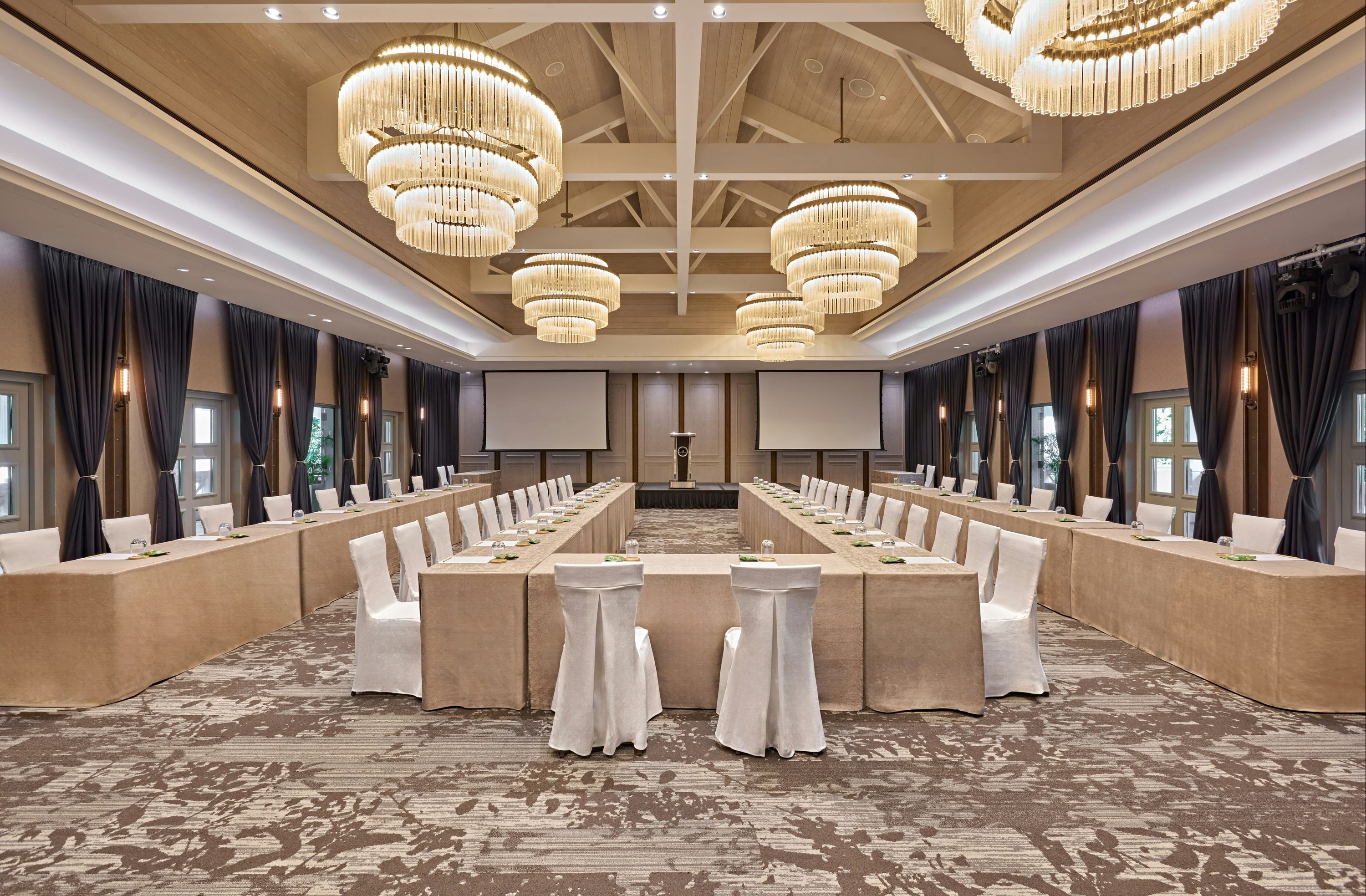 Banquet hall