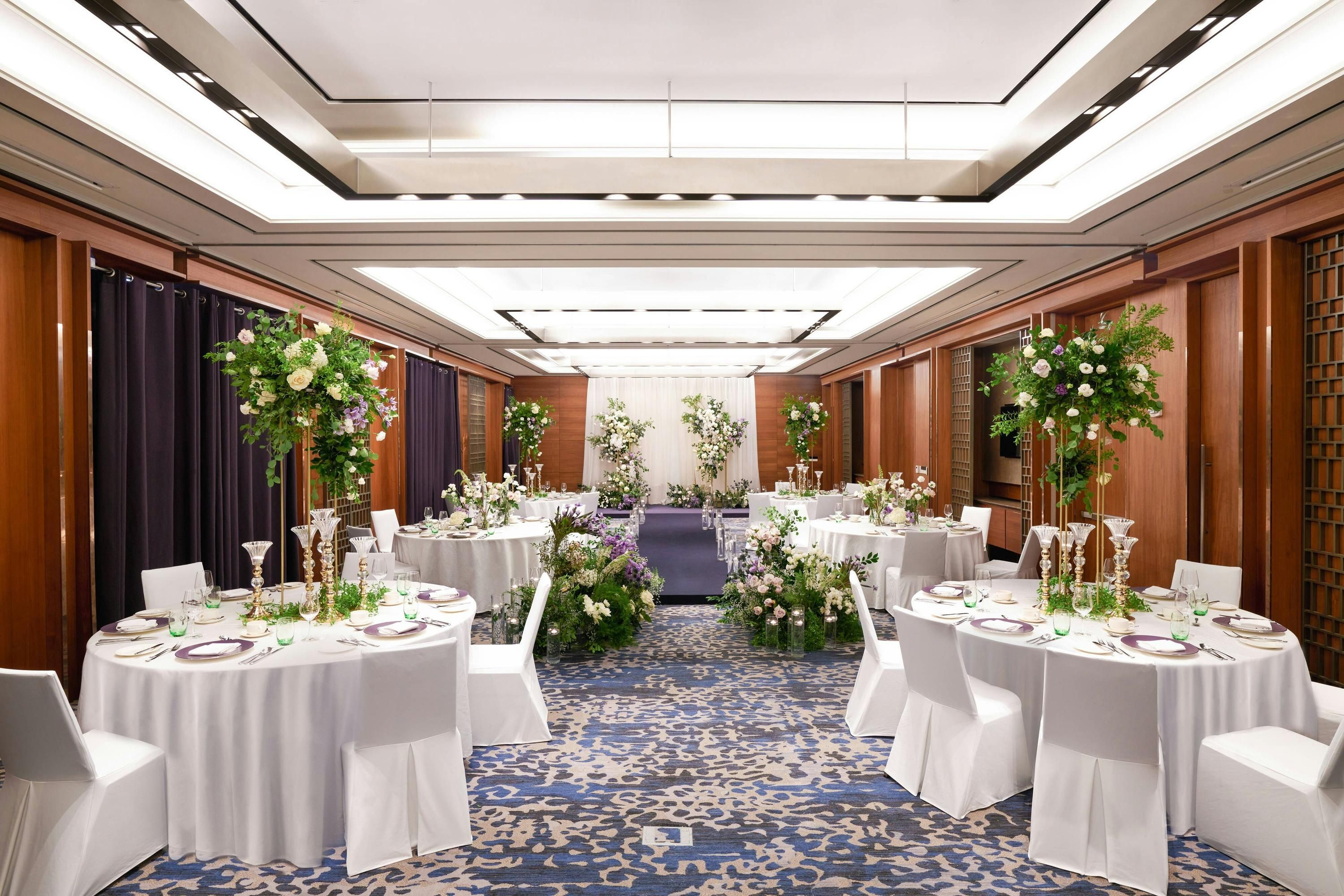 Banquet hall