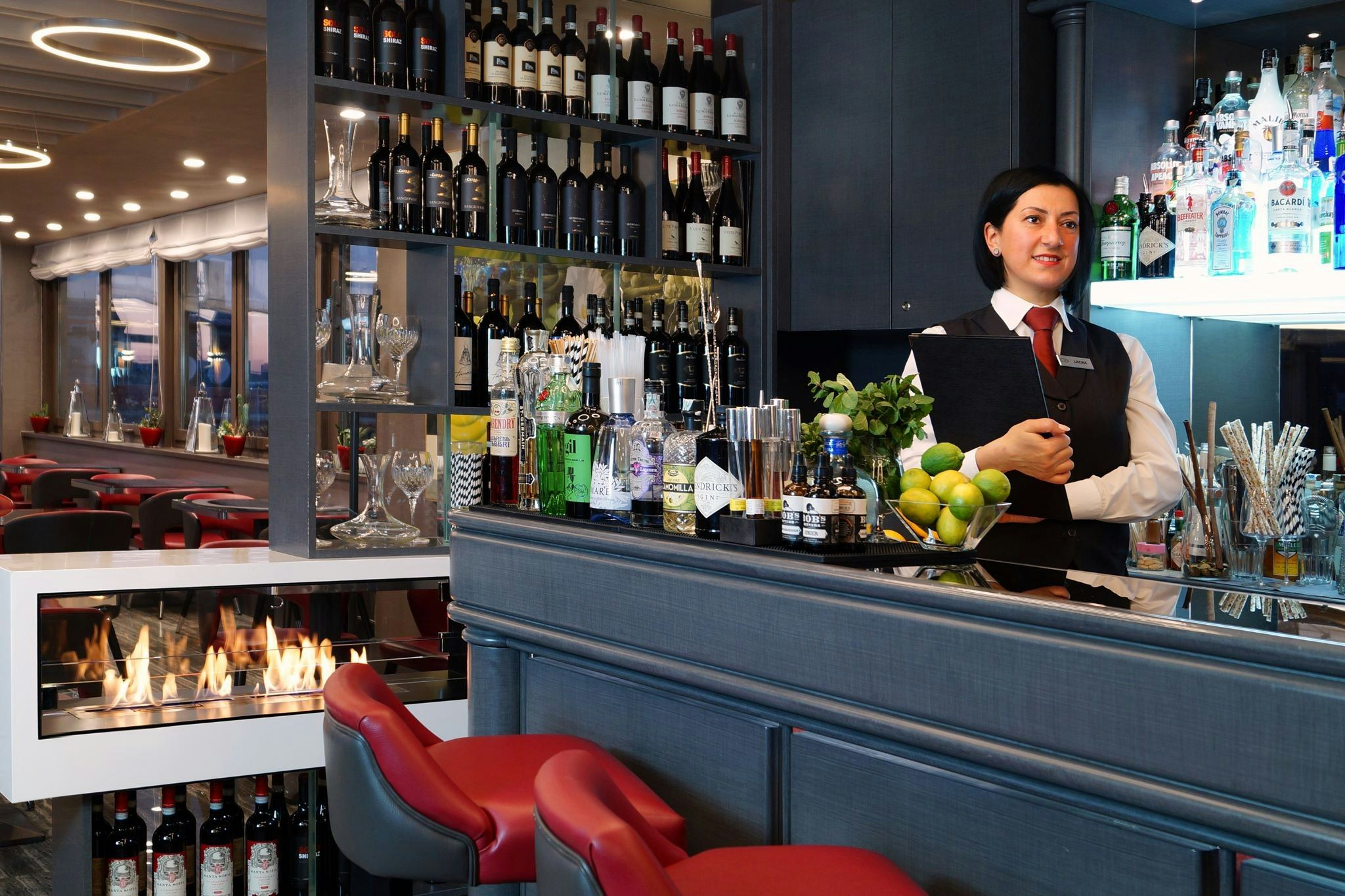 Bar