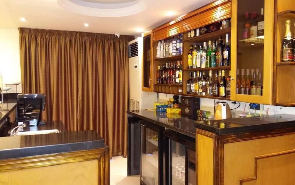 Bar Photo