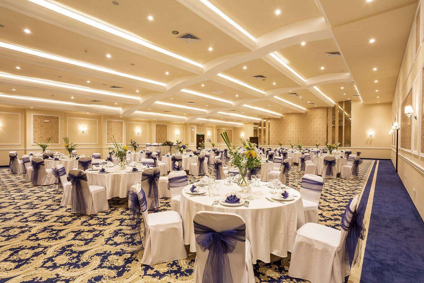 Banquet hall