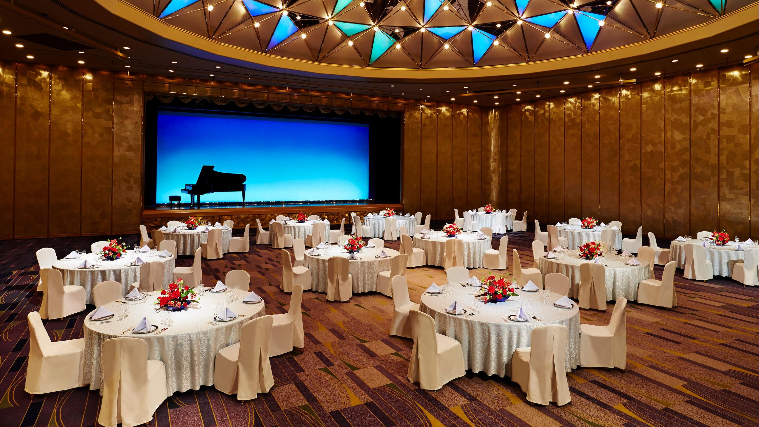 Banquet hall