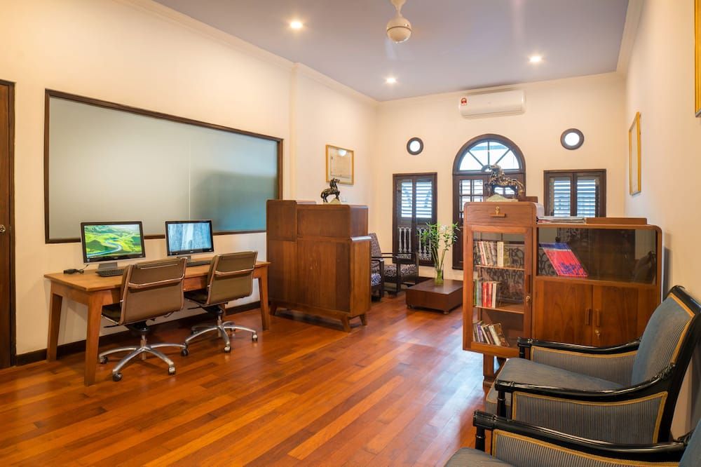 Business centre