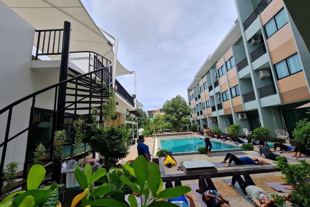 Pool