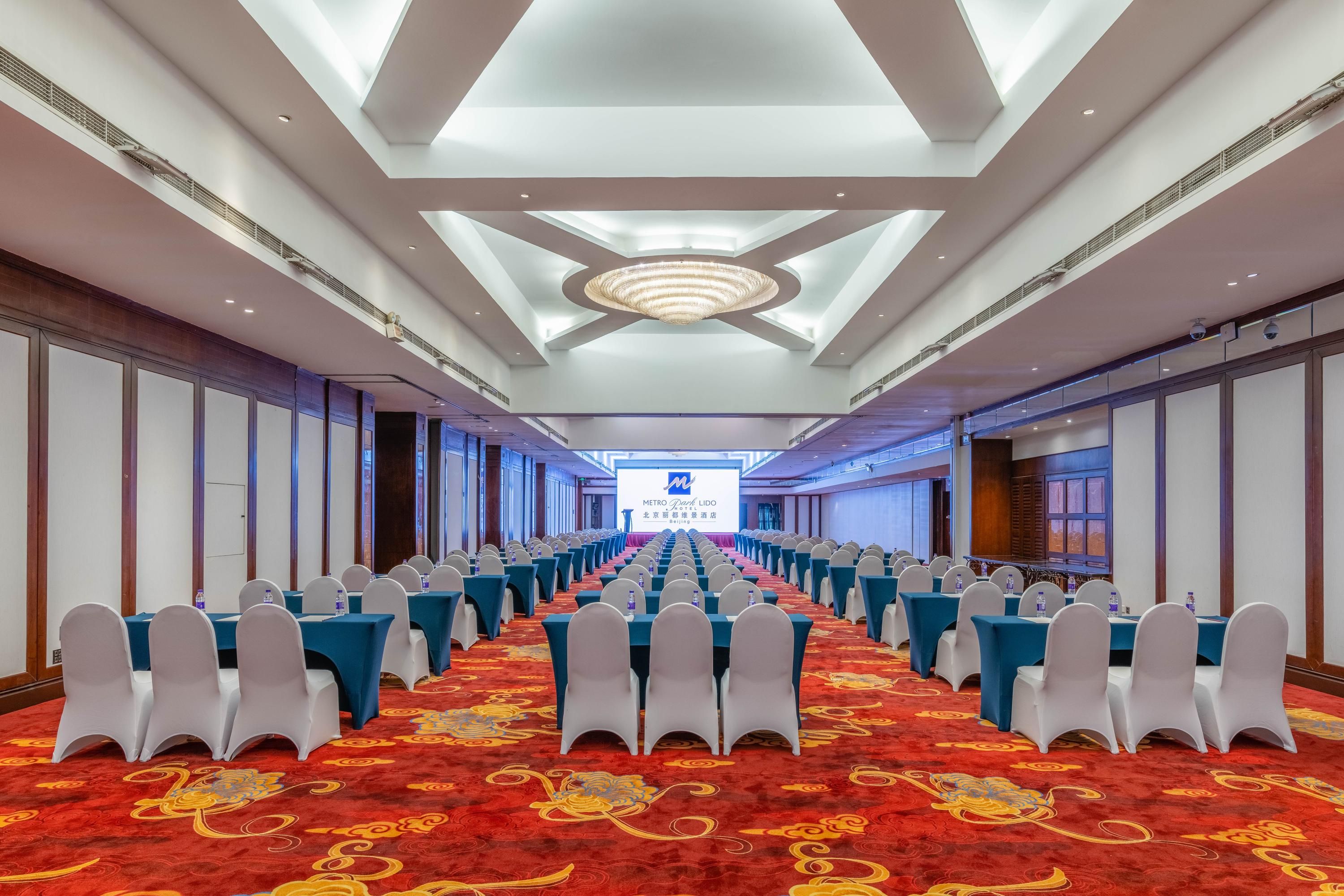 Banquet hall