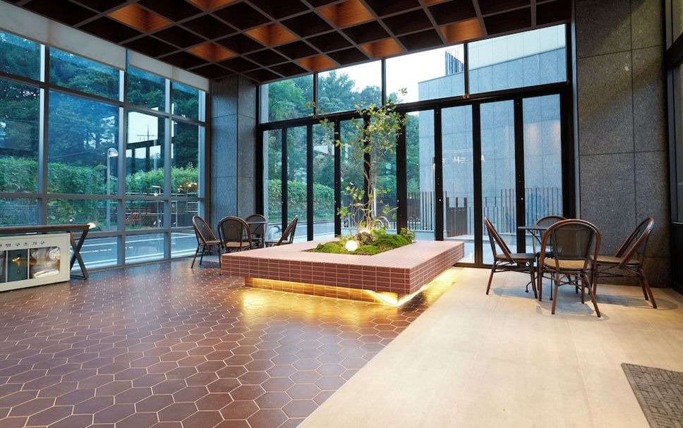 Lobby Photo
