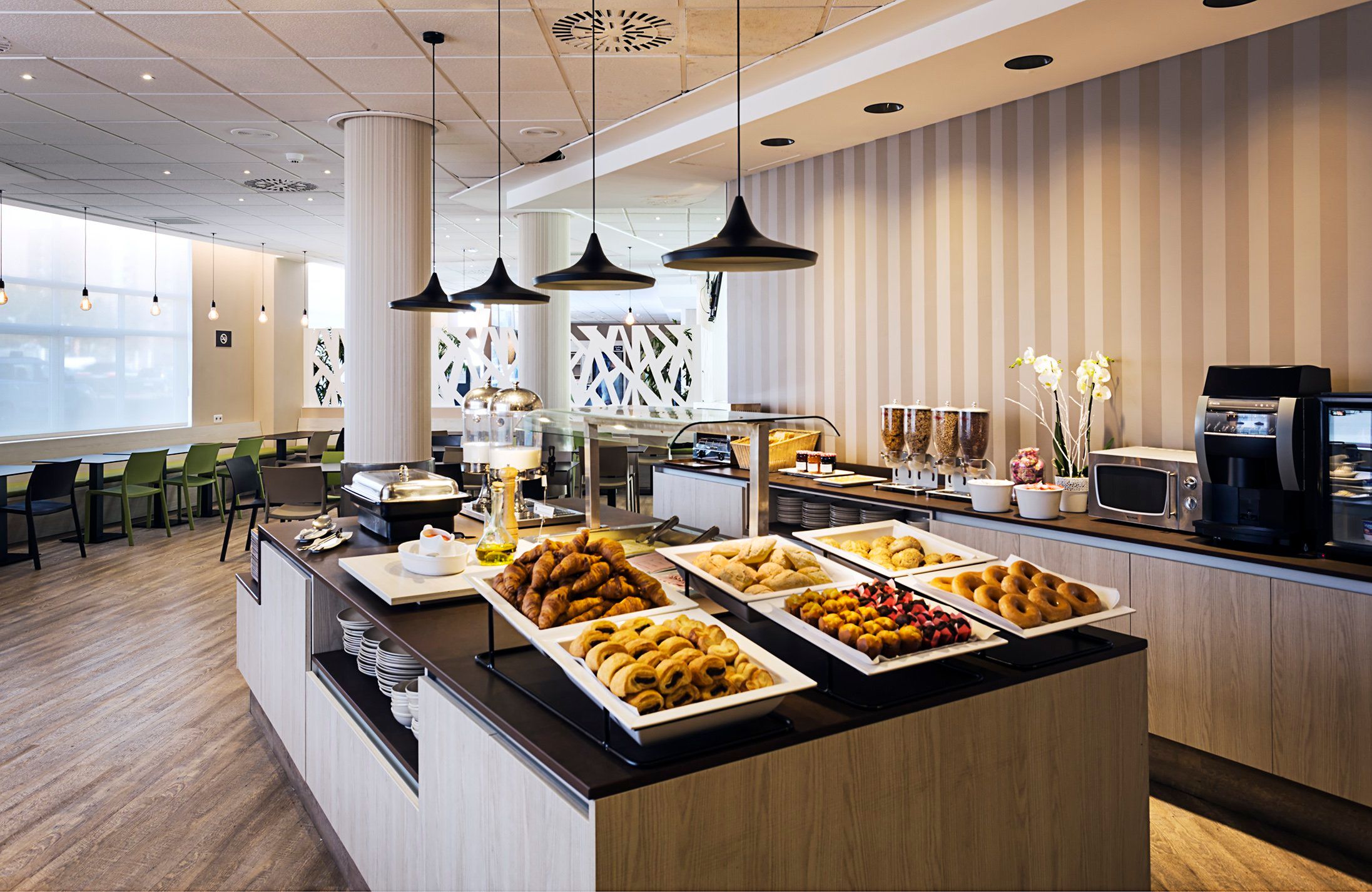 Buffet Photo