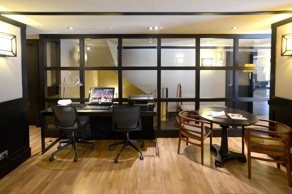 Business centre