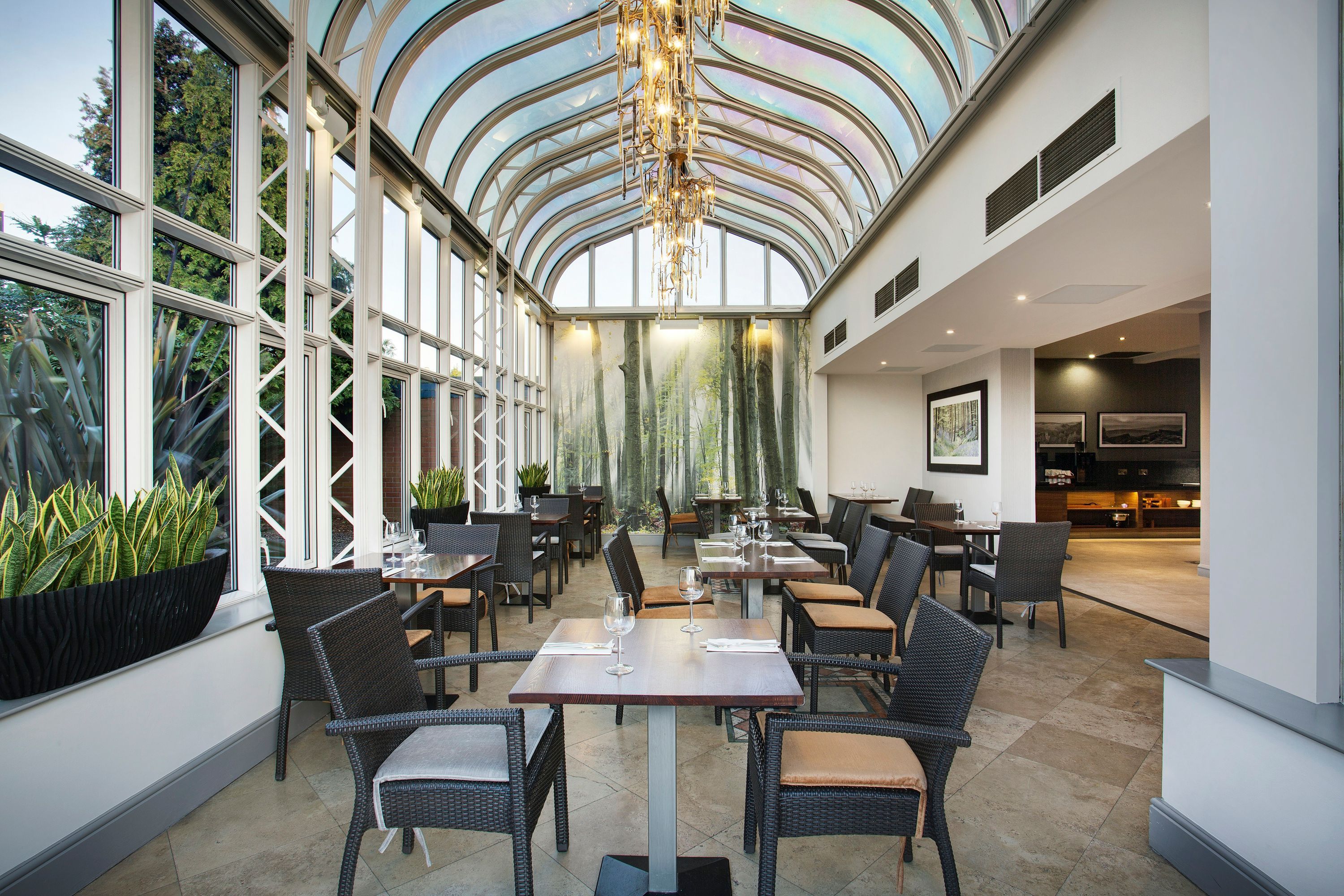 Restaurant Photo
