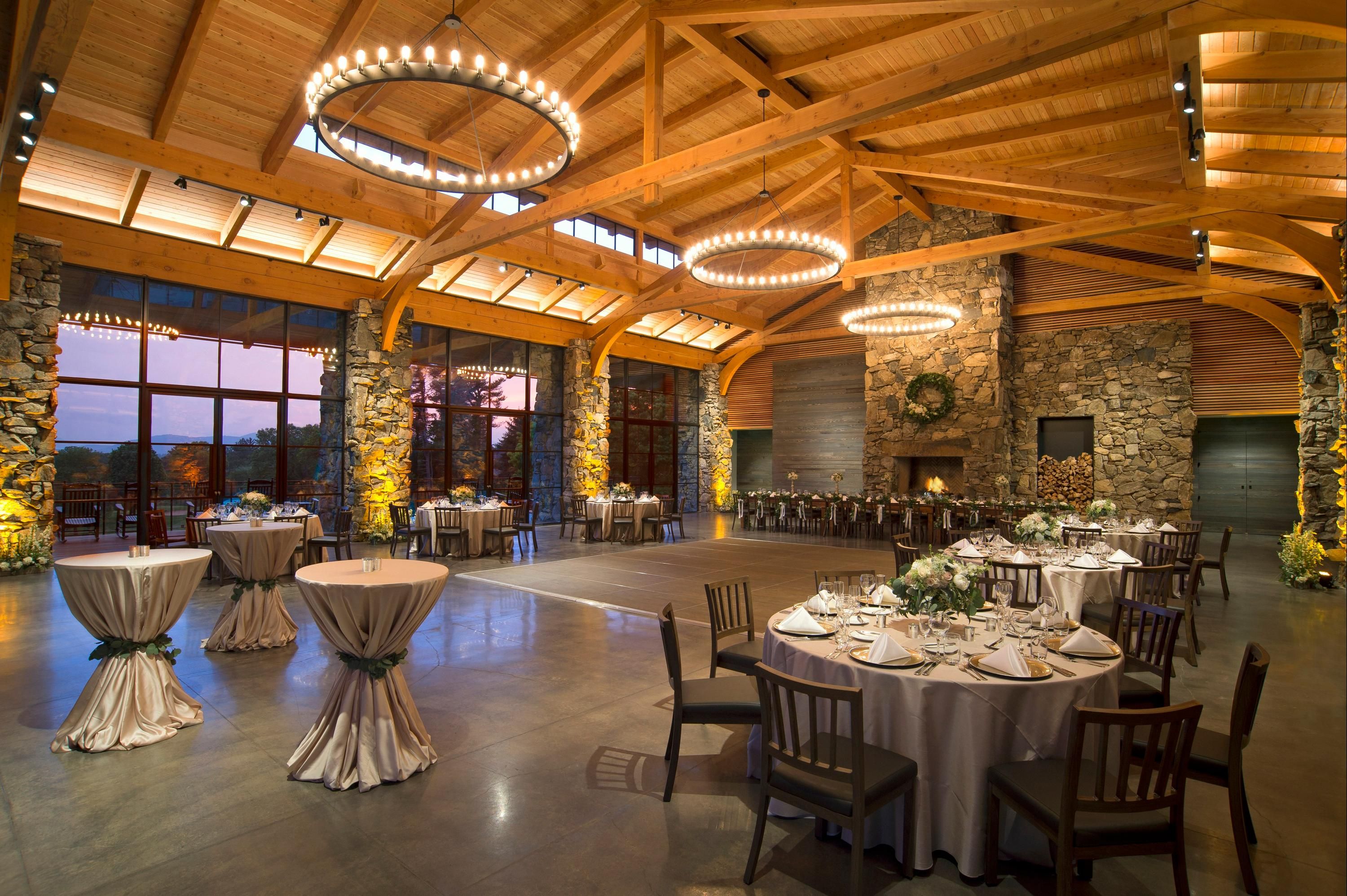 Banquet hall