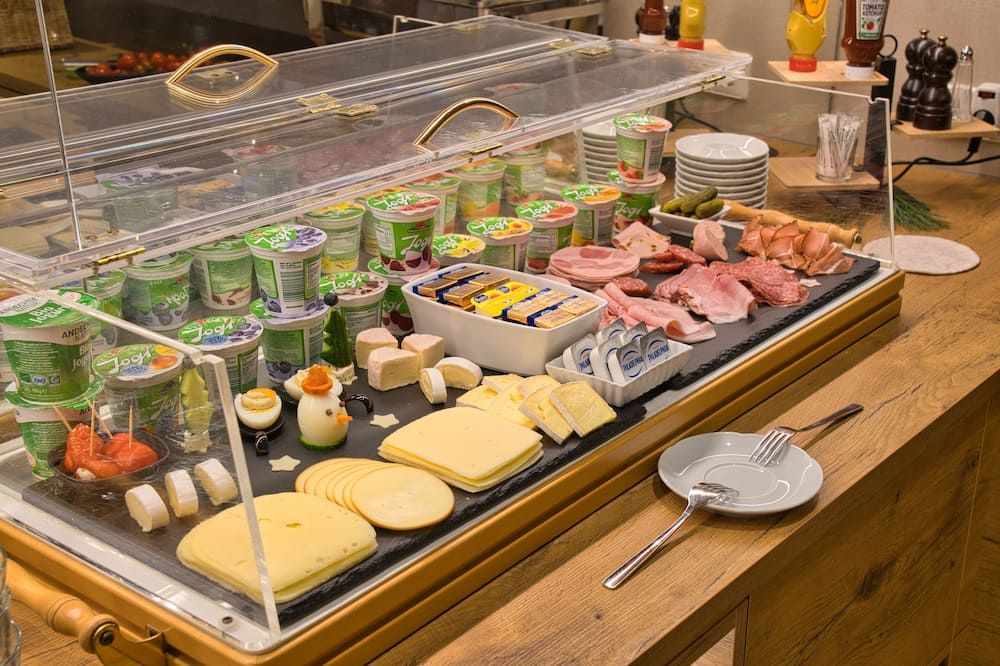 Buffet Photo